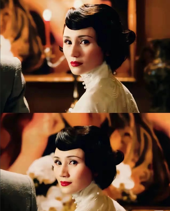 袁泉是我最喜欢和佩服的演员。

这个演员很有气质，也很漂亮，演技可是一般人无法超