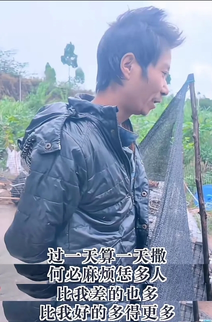 最近听到个挺让人唏嘘的事儿。3月28号，博主张延在视频账号分享，那个叫“哥子”（