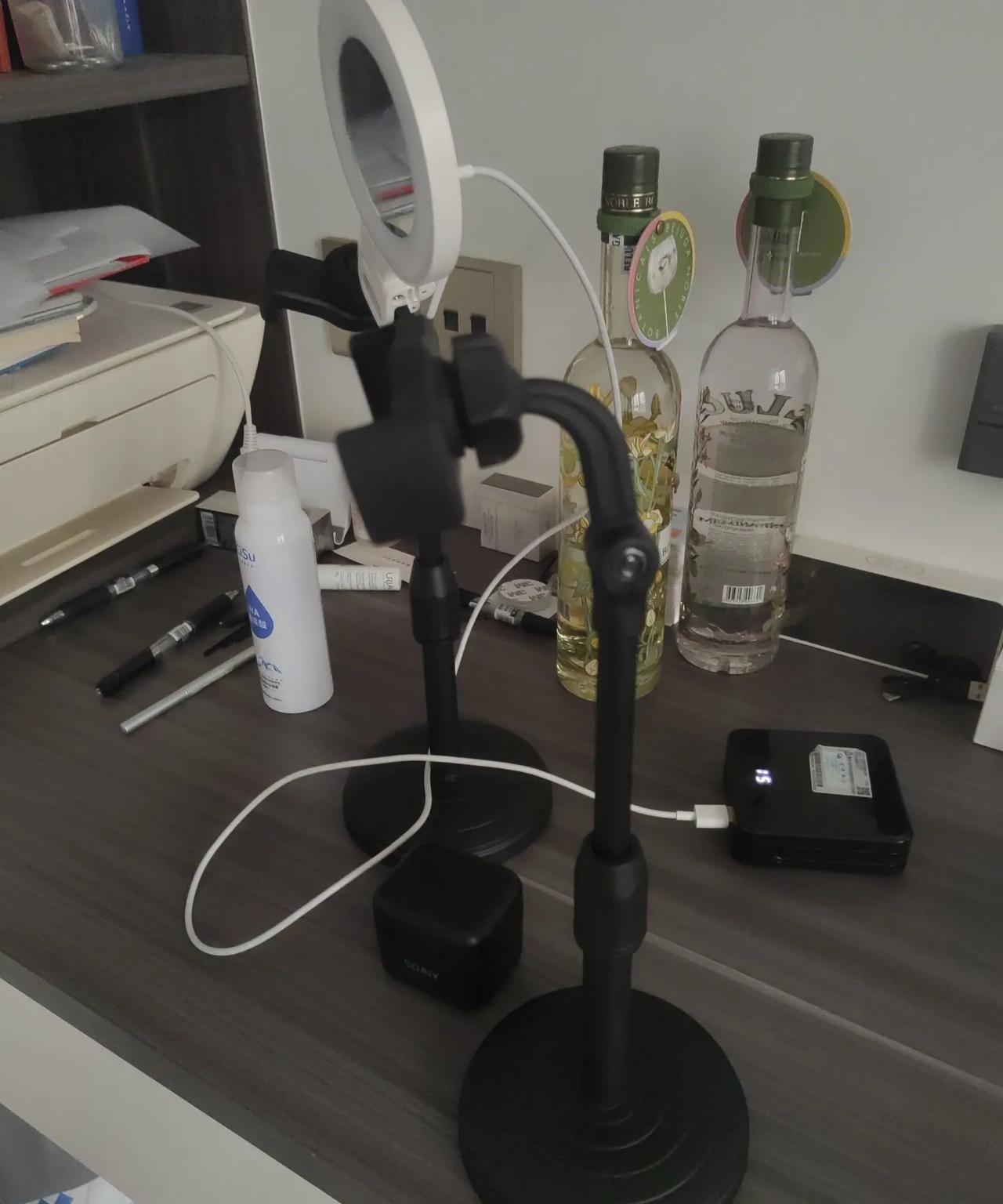 #头号创作者激励计划#因为抖音直播，老公又和我产生了激烈的意见分歧，他让我安心找