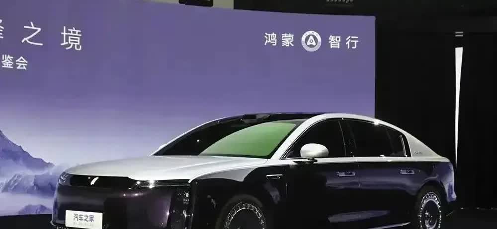 这就是赤裸裸的现实！
电车1年电费 ——1500元！
油车1年油费 ——15