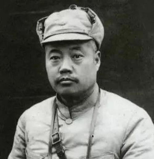 1937年，北平沦陷后，29军军长宋哲元的姨太太落在了鬼子手里。她挺着个大肚子，