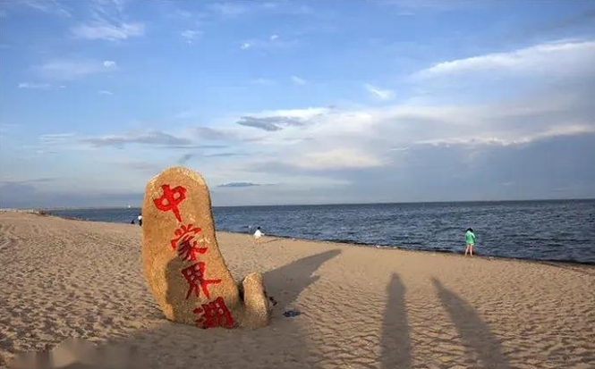 历经8年艰苦谈判，贝尔湖的归属终于有了结果，我国只拿回不到十分之一的面积