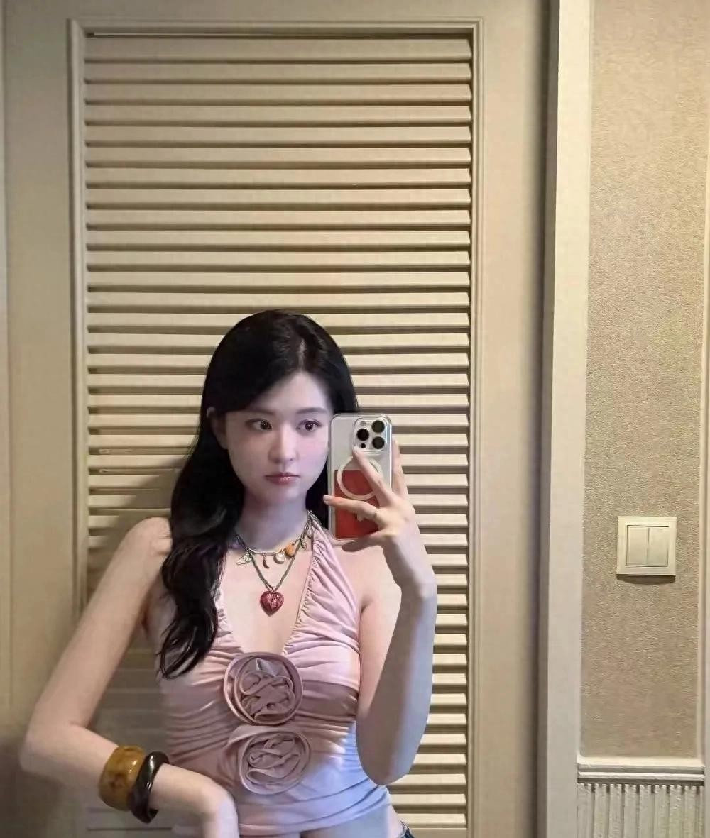 乔欣婚后更漂亮了！长了点肉肉比瘦时更有韵味了，望婚姻幸福美满