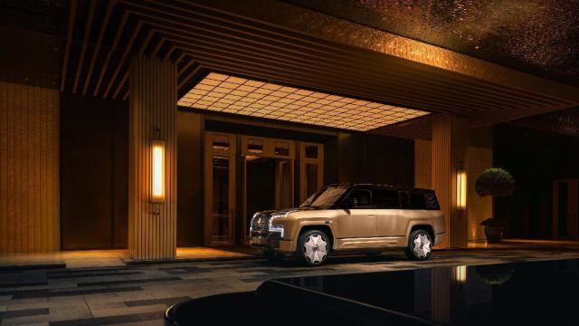 仰望U8L鼎世版上市，售价128万元起步，为豪华注入鼎级安全