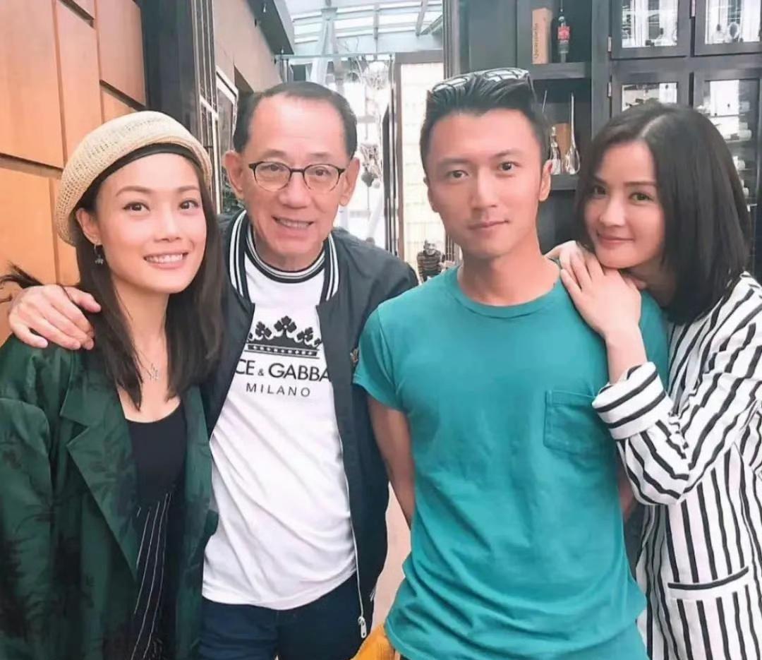 英皇是不是没钱了？容祖儿都参加了多少次拼盘演唱会了？现在居然还得“三下乡”，在乡