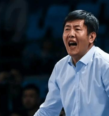 丁伟辞去浙江男篮总教练的职务，据浙江男篮官方消息，浙江男篮总教练丁伟因为个人原因