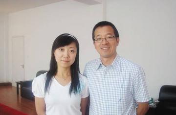 1998年的一天，新东方创始人俞敏洪在家门口遭遇抢劫，一个劫匪说：“留他一命吧，