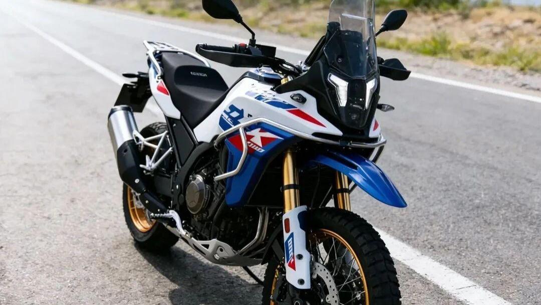 全新 凯越800X 来袭，减重 7KG 外观配置都迎来升级