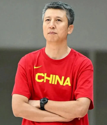 郭士强遇保护式沉默，邓华德遭选择性批判的背后逻辑
从郭士强的 “沉默保护” 到邓