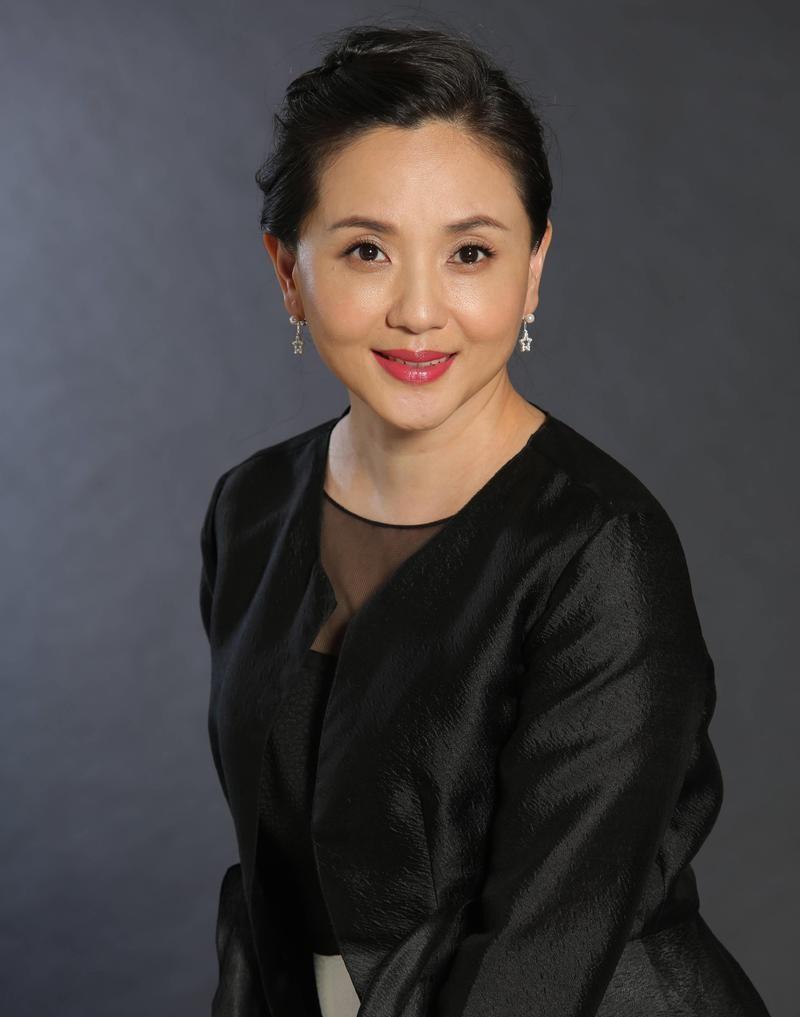 演林黛玉本尊嫁初恋35年！不拍吻戏只演妈，这姐把日子过成诗
谁还记得89版《红楼