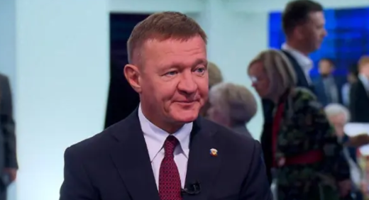 俄乌大决战将至，特朗普发火，美军高层建议：为中国，舍弃乌克兰。持续了三年多的俄乌