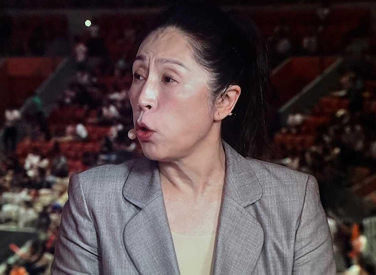 三分打铁，输日本3分！
篮板赢了10个，却输在29中8的三分雨。
胡明轩末节掉球