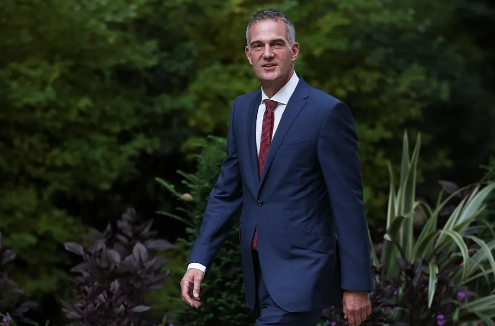 英商贸大臣：中国吸引我们激励我们

凯尔刚刚接受任命充当英国商业和贸易大臣，首秀