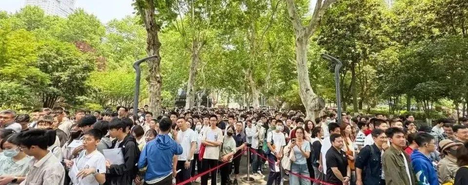 南京所谓的“特长生”考试，是不是可以取消了。      
       现在的其