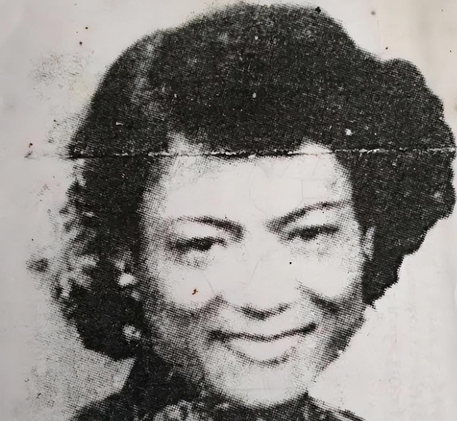 白天做姐妹，晚上做夫妻！”1950年上海警方接到举报，一名国民党特务伪装成女性的