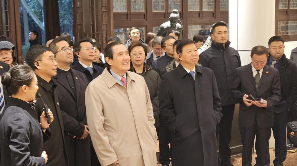 马英九赴大陆挨轰 洪奇昌没事？蓝营：民进党双标至极
两岸关系议题近日再度成为台湾