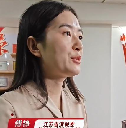 近半受访者指宠物食品质量不稳
9月8日，江苏省消保委发布宠物经济消费调查报告。线