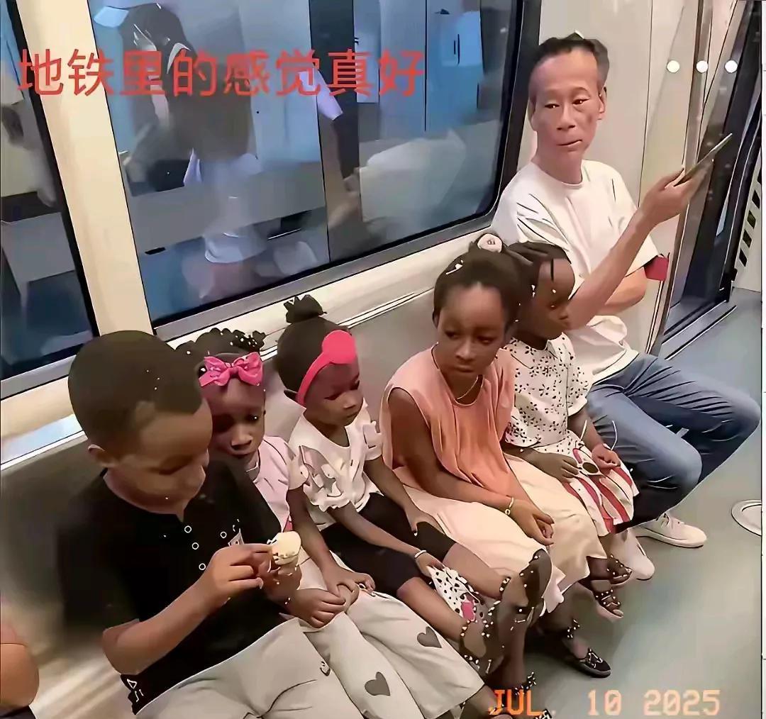 根本不用战争，移民就有可能占领一个国家，比如法国的黑人出生的黑人就比白人多，估计