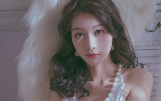 能听见儿子心声后，我从末世弃妇变救世女王