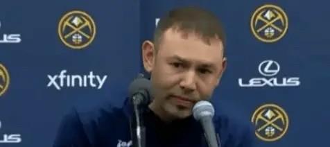 阿德尔曼一针见血啊
季前赛掘金112-108艰难战胜猛龙，赛后掘金主帅阿德尔曼接