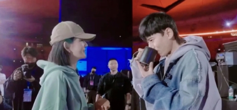 娜姐和杰哥就是我理想的爱情的模样，两个人的相处方式也一直很好，娜姐的古灵精怪，杰