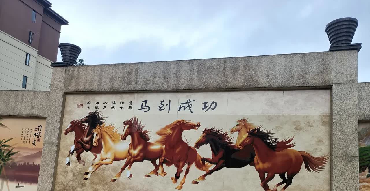 人活着怎么就那么累呢？
半夜起来上厕所后就睡不着了。怎么办？怎么回事呢
昨天
