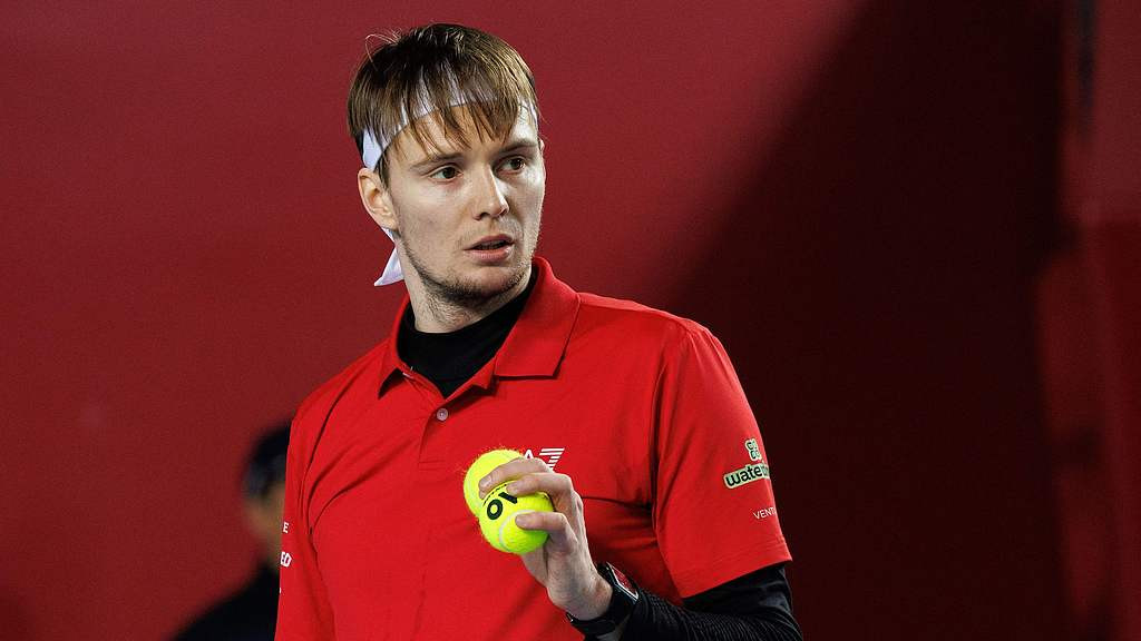 赛季首周前十大洗牌！布勃利克夺冠锁定世界前十！穆塞蒂决赛七连败！