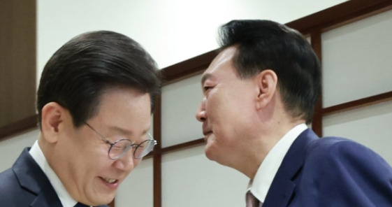 李在明誓要办尹锡悦





---





天呐！韩国政坛要翻天了！有个总统