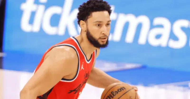 本-西蒙斯：我仍能打NBA，想出场拼尽全力而不是去混日子。
他还提到说，之前，他