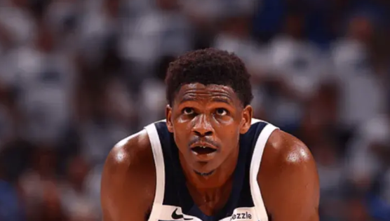 NBA至今有5支球队，从未打进总决赛！

西部：森林狼、快船、灰熊、鹈鹕
东部：