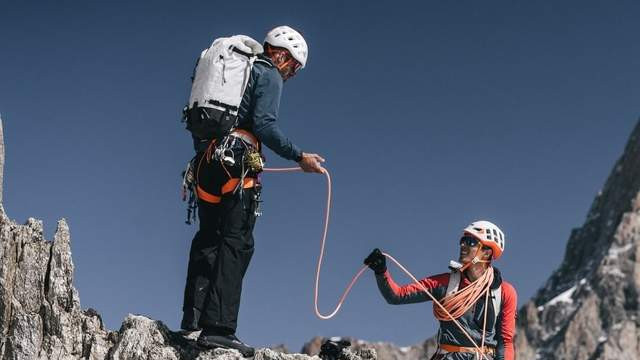 登山戴什么耳机才最稳？精选十款佩戴和续航双在线的登山运动耳机