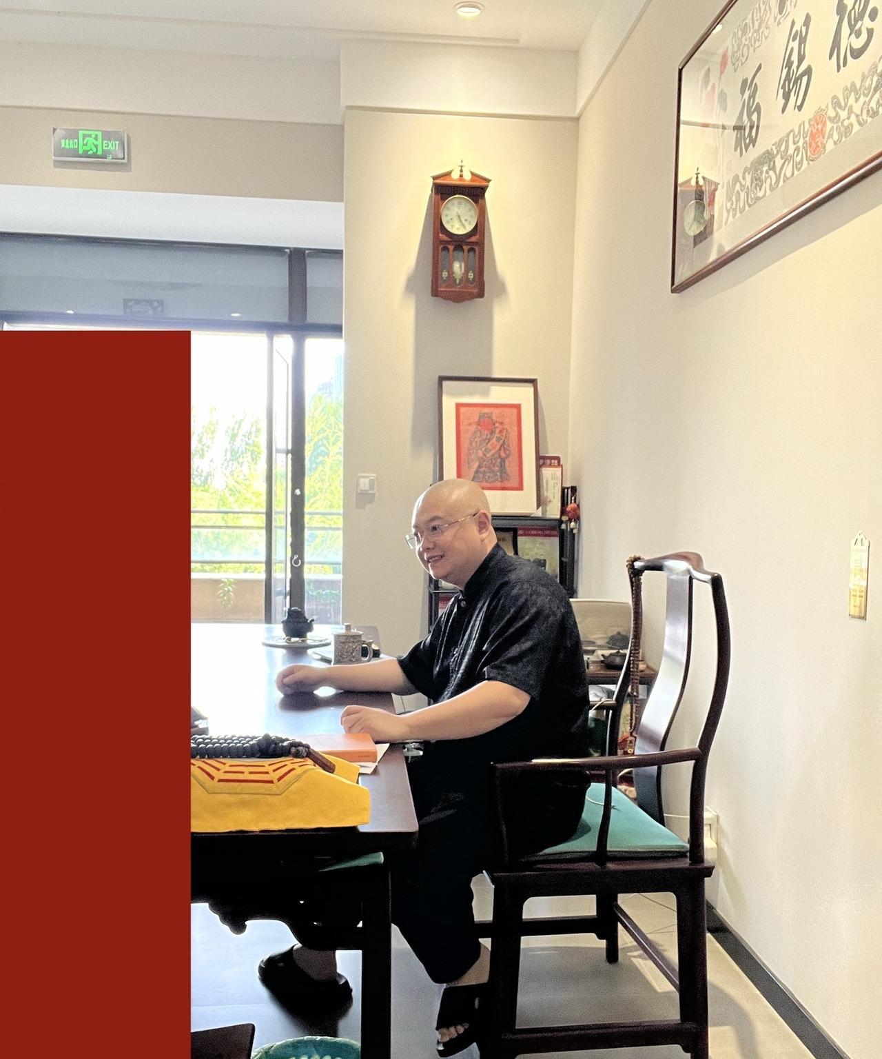 于锡福：今日夏至，在物候上是阳气攀升至顶点的时刻，如同海潮抵达了最高的那一道浪峰