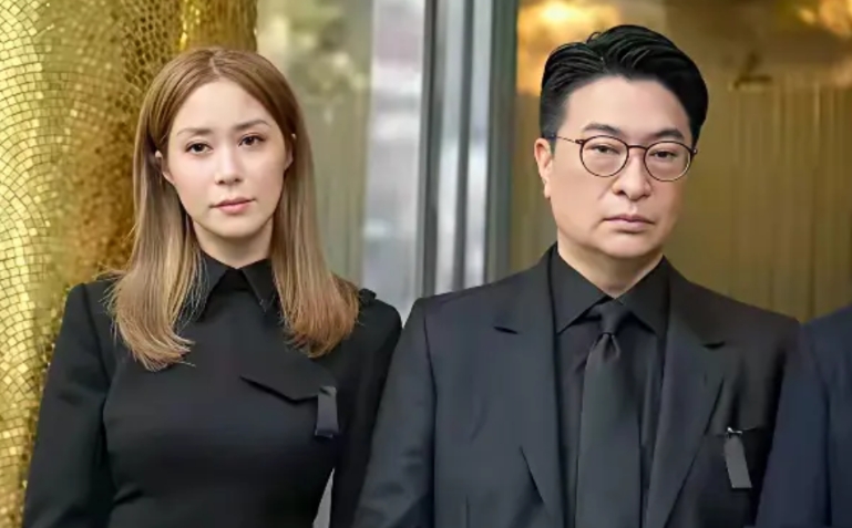 我有种预感
徐子淇的日子以后没那么好过了
不是因为变老了，也不是孩子对她不好，而
