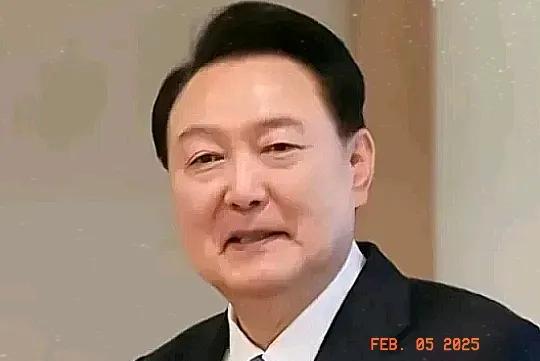 不出所料！三位证人立场动摇了！
韩国总统尹锡悦的弹劾案庭审第五次辩论结束，持续7