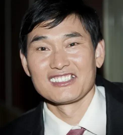 我们农民的歌手朱之文老师，你是成功的，你的人品赢得了赞誉、你的歌喉给我们了心灵上