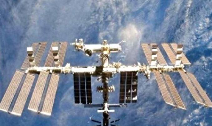 美国只要关掉GPS，全球导弹都将变成“睁眼瞎”，只有2个国家除外。你知道美国的G