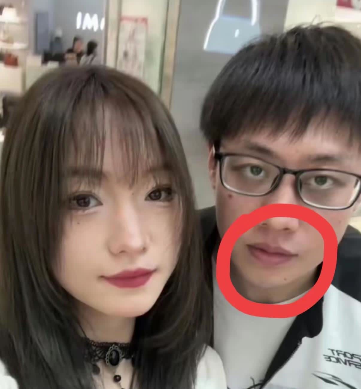 人生无奈

甘肃车祸致女子高位截瘫。她对象未结婚。男方家支付三十万赔偿。女方