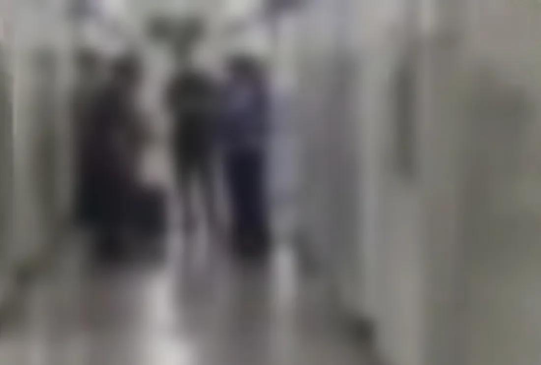 海南三亚女游客被毒蛇咬伤送医身亡事件发生后，我从通报中看出到，身亡女子是一位幼儿