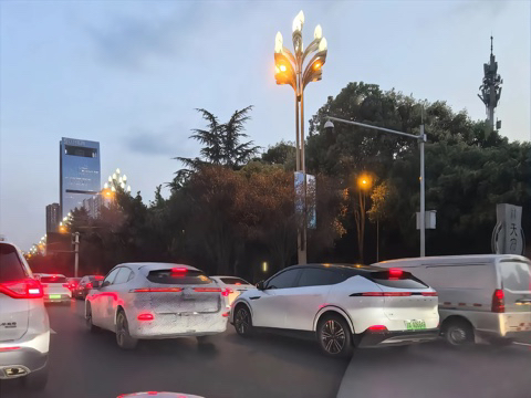 p7+发布后鹏子还有动作
这是鹏子的哪款车