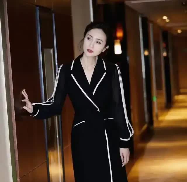 大家发现了吗？朱媛媛哪哪儿都好，
但她这个人不能细琢磨，
越琢磨你越会发现她