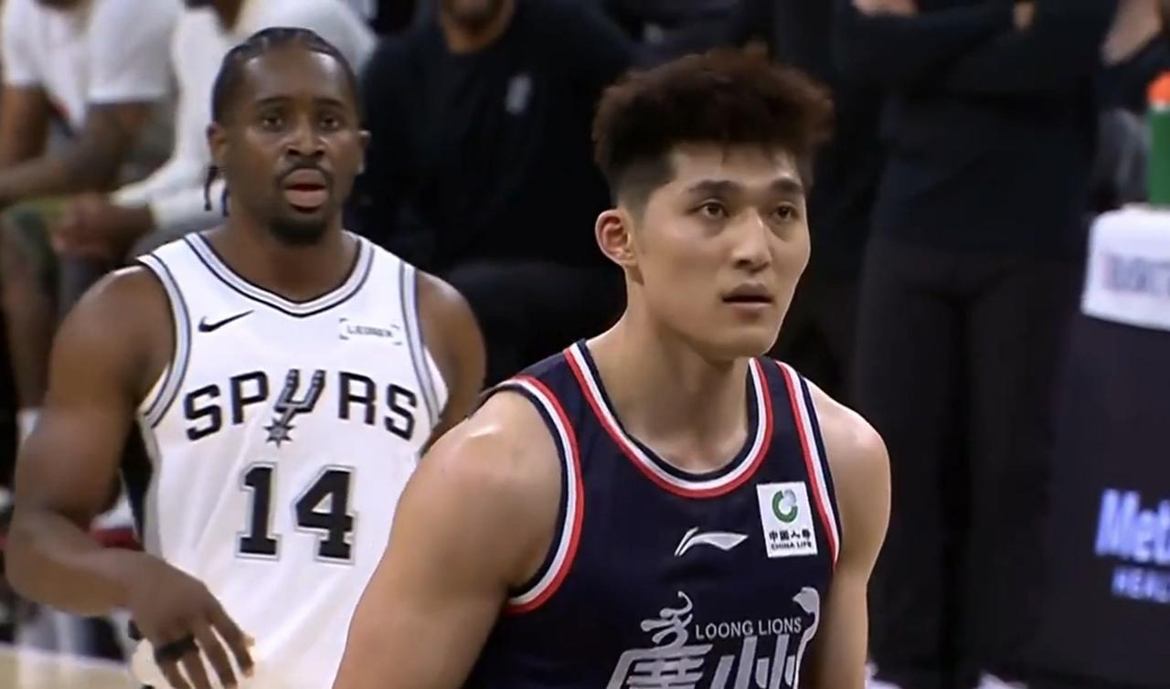 本土球员半场合砍12分，文班亚马准三双数据，广州龙狮落后马刺29分！北京时间20