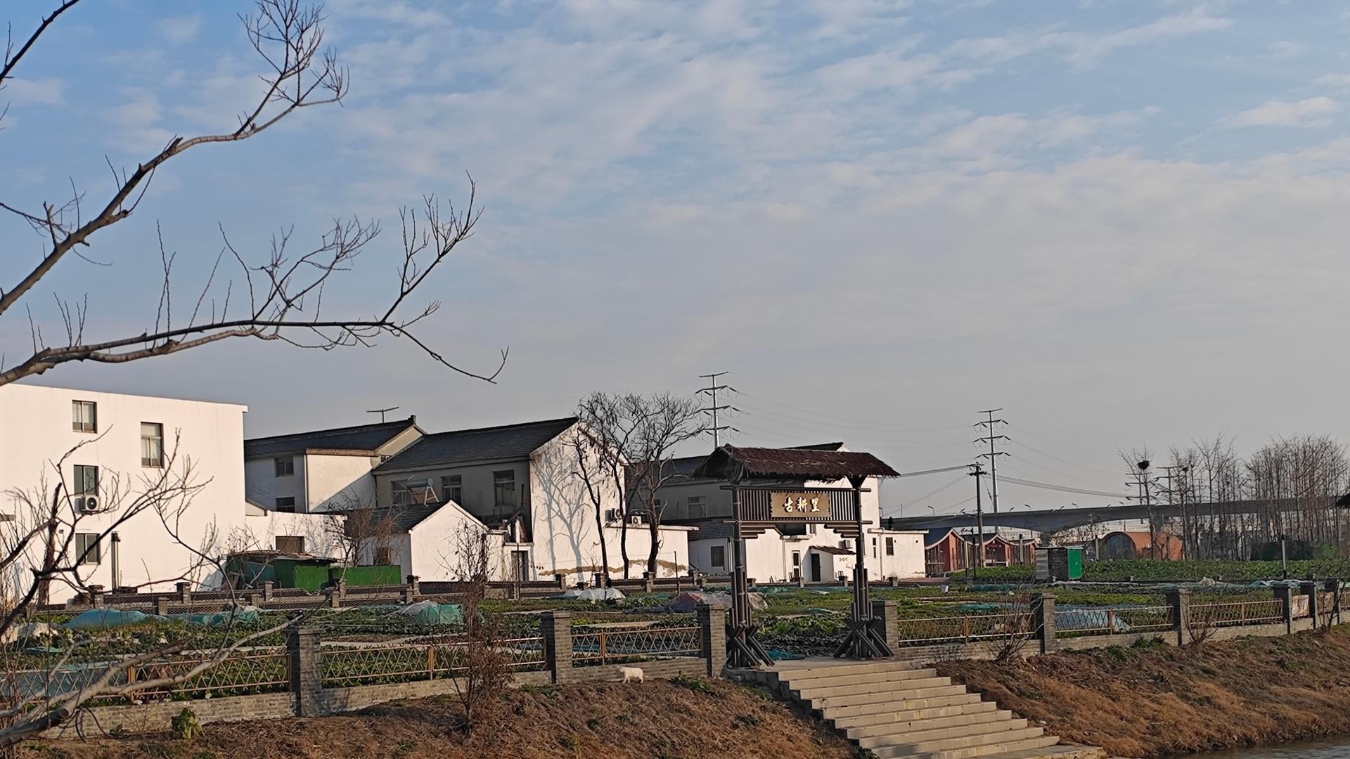 农人劳作，骨子里是对土地的尊重