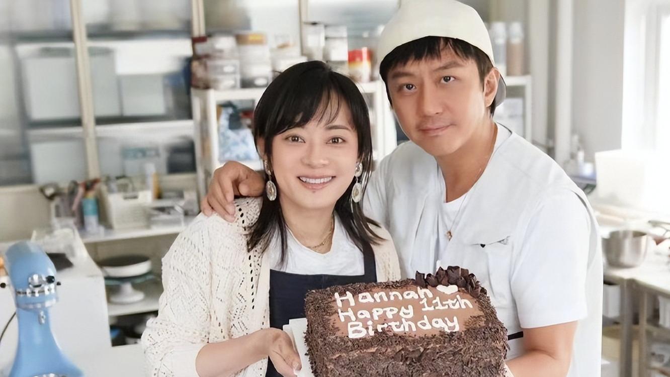 邓超孙俪准点庆生翻车：蛋糕歪扭藏父爱，大女主宣言破圈
