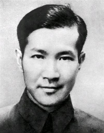 今天（6月13日）是人民音乐家冼星海120周年生辰。他的代表作品《黄河大合唱》、
