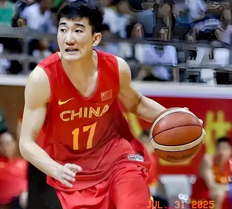孙铭徽熬走了辽宁双子星
没想到又来个廖三宁
CBA本土后卫助攻王
再次沦为国家队