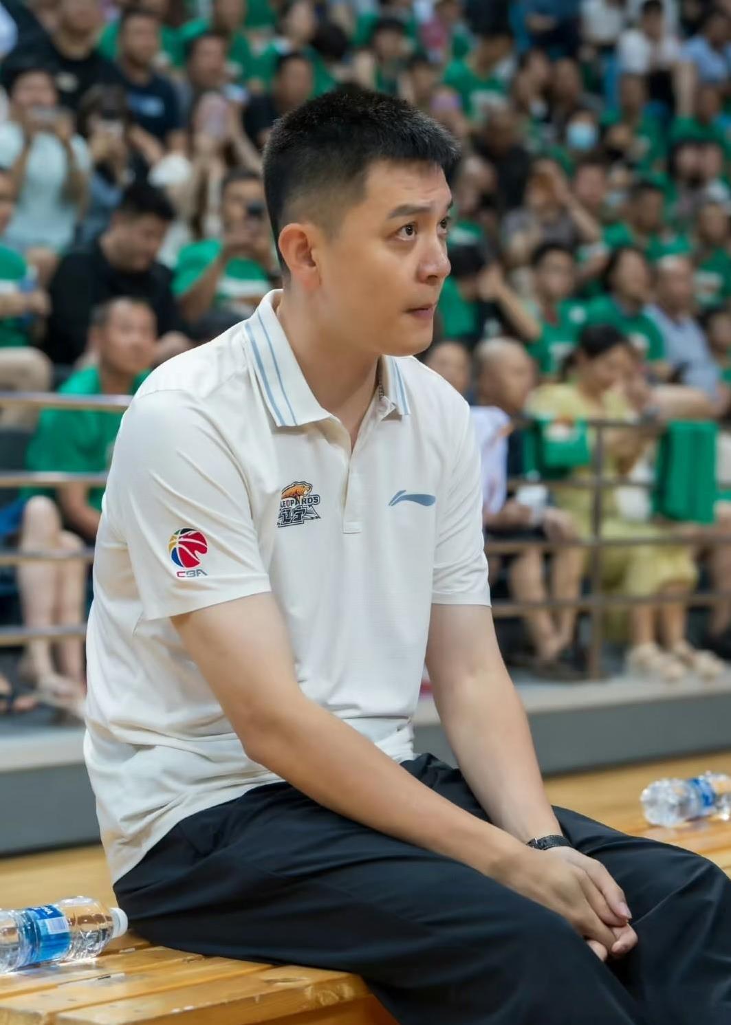 个人发表一个论点：辽宁男篮下赛季还有四强水平，张镇麟换姜宇星是性价比很高的专业操