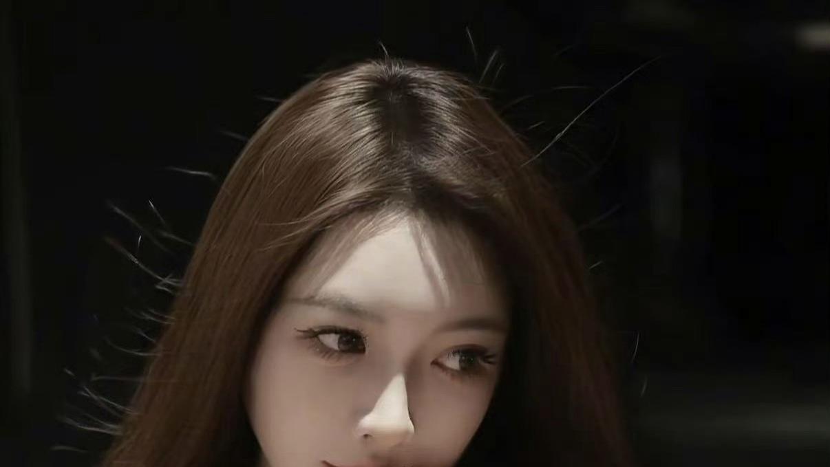 叶珂直播关闭美颜特效，坦言关后没自信但更自然