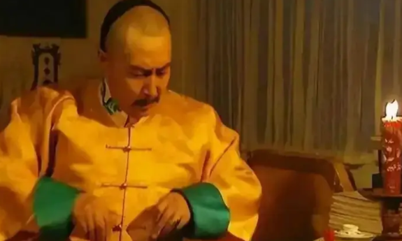 雍正之所以要和曾静辩经，是因为在清朝入关这个问题上，他自己也很迷茫。

雍正一直