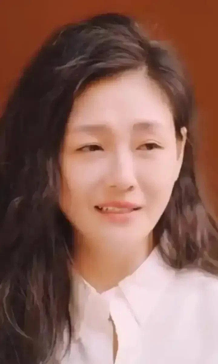 大S的婚姻悲剧











大S的婚姻，像一场华丽的赌局，充满了不确定
