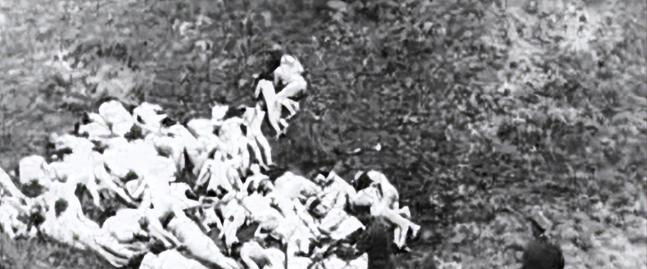 1941年，一群犹太女人被带到帕茹斯特森林，正当她们将要被处决时，立陶宛民兵成员